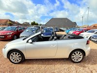 USED 2012 12 VOLKSWAGEN GOLF 1.6 TDI BlueMotion Tech S Cabriolet 2dr Diesel Manual Euro 5 (s/s) (105 ps) Stunning Convertible with a FSH