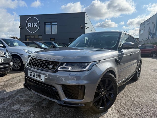 2021 21 Land Rover Range Rover Sport 3.0 D250 MHEV HSE Silver SUV 5dr Diesel Auto 4WD Euro 6-2 OWNER CAR FINISHED IN EIGER GREY METALLIC WITH BLACK LEATHER UPHOLSTERY-FIXED PANORAMIC ROOF-HEATED SEATS-HEATED STEERING WHEEL-BLUETOOTH-CRUISE CONTROL-SATNAV-PARKING SENSORS-REVERSE CAMERA-DAB RADIO-MERIDIAN SOUND-ELECTRIC FOLDING MIRRORS-ELECTRIC MEMORY SEAT-DUAL ZONE CLIMATE CONTROL
