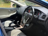 USED 2014 14 VOLVO V40 CROSS COUNTRY 2.0 D3 Lux Nav Hatchback 5dr Diesel Manual Euro 5 (s/s) (150 ps) 
