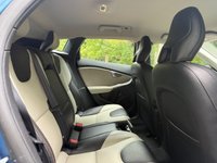 USED 2014 14 VOLVO V40 CROSS COUNTRY 2.0 D3 Lux Nav Hatchback 5dr Diesel Manual Euro 5 (s/s) (150 ps) 