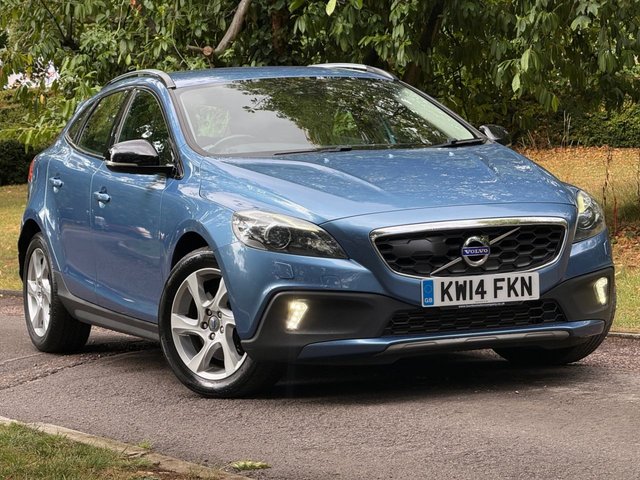 2014 14 Volvo V40 Cross Country 2.0 D3 Lux Nav Hatchback 5dr Diesel Manual Euro 5 (s/s) (150 ps)