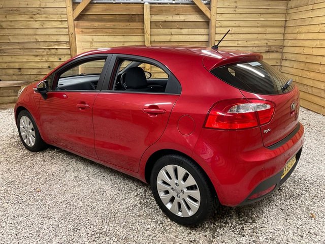 2013 KIA RIO (2013) - Photo 5