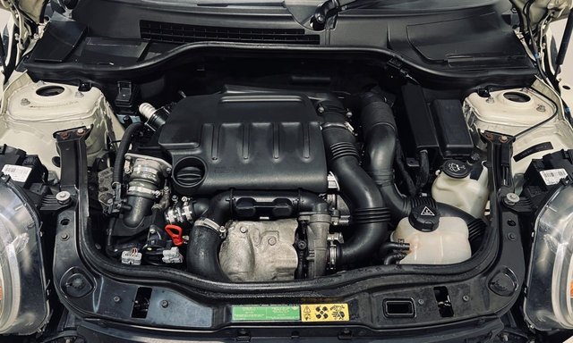 2009 MINI HATCH - Photo 9