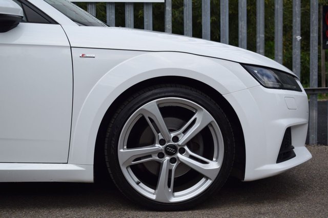 2015 AUDI TT - Photo 11