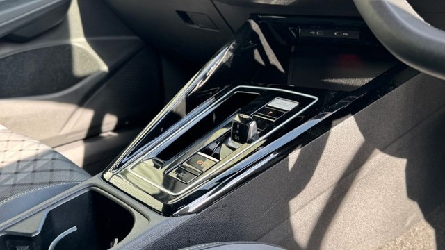 2023 VOLKSWAGEN GOLF - Photo 10