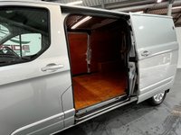 USED 2023 23 FORD TRANSIT CUSTOM 2.0 300 EcoBlue Limited Panel Van 5dr Diesel Manual L2 H1 Euro 6 (s/s) (130 ps) Heated Seats,Cruise,Auto Lights