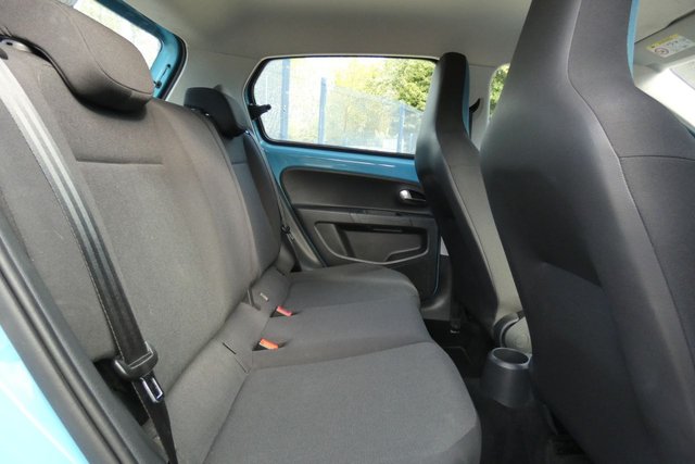2016 VOLKSWAGEN UP! - Photo 9