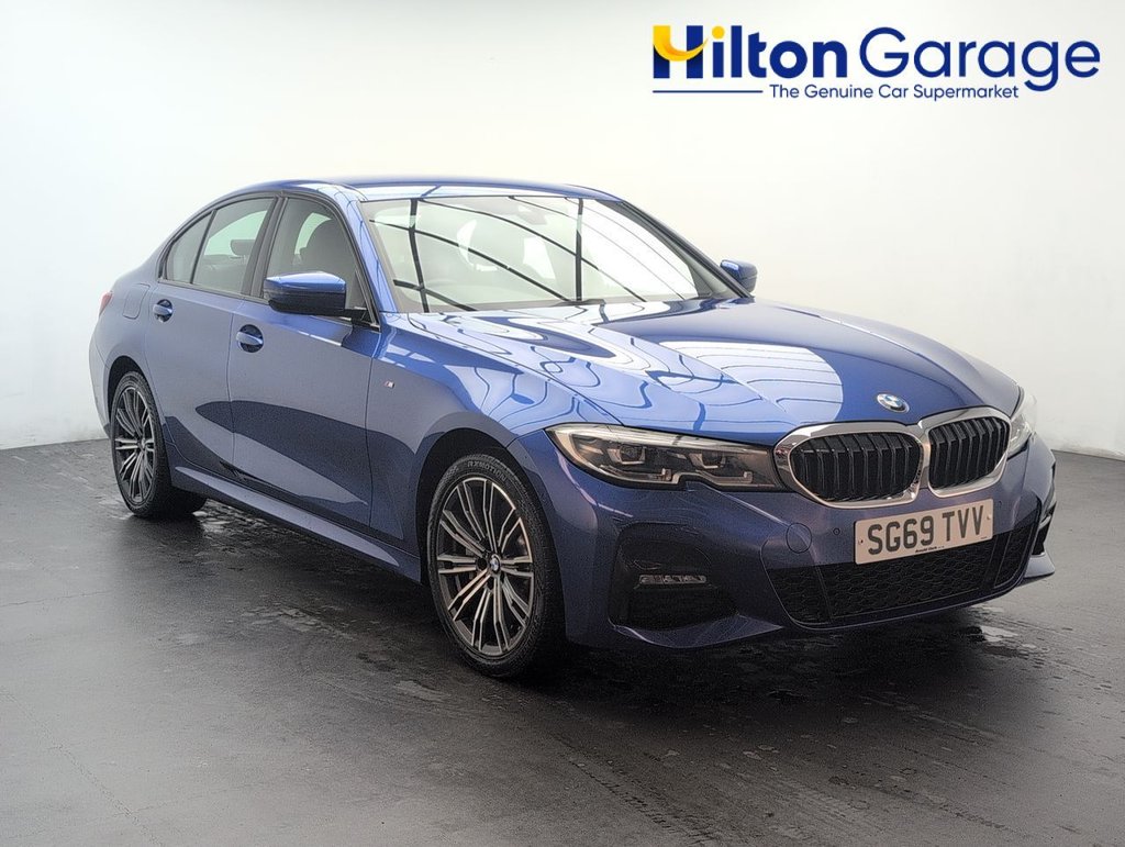 View our BMW 3 SERIES