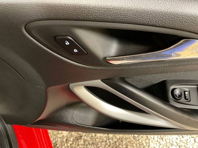 2018 VAUXHALL ASTRA (2018) - Photo 12