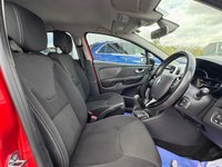 USED 2015 65 RENAULT CLIO 1.5 dCi Dynamique Nav Hatchback 5dr Diesel Manual Euro 6 (s/s) (90 ps) &pound;20TAX*NAV*SERVICE HISTORY*85+MPG