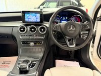 USED 2017 17 MERCEDES-BENZ C-CLASS 2.0 C200 Sport (Premium) Panoramic Saloon 4 Door Petrol G-Tronic+ 4MATIC Euro 6 (s/s) (184 ps) PANORAMIC GLASS SUNROOF + MORE