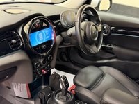 USED 2023 23 MINI HATCH 1.5 Cooper Classic Hatchback 5 Door Petrol Steptronic Euro 6 (s/s) (136 ps) 1 LADY OWNER FULL MINI HISTORY