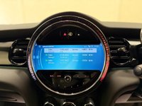 USED 2023 23 MINI HATCH 1.5 Cooper Classic Hatchback 5 Door Petrol Steptronic Euro 6 (s/s) (136 ps) 1 LADY OWNER FULL MINI HISTORY