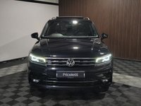 USED 2017 67 VOLKSWAGEN TIGUAN 2.0 TDI R-Line SUV 5dr Diesel DSG Euro 6 (s/s) (150 ps) Leather I FVWSH I Cam belt/W.pump