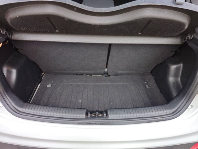 2017 HYUNDAI I10 - Photo 10