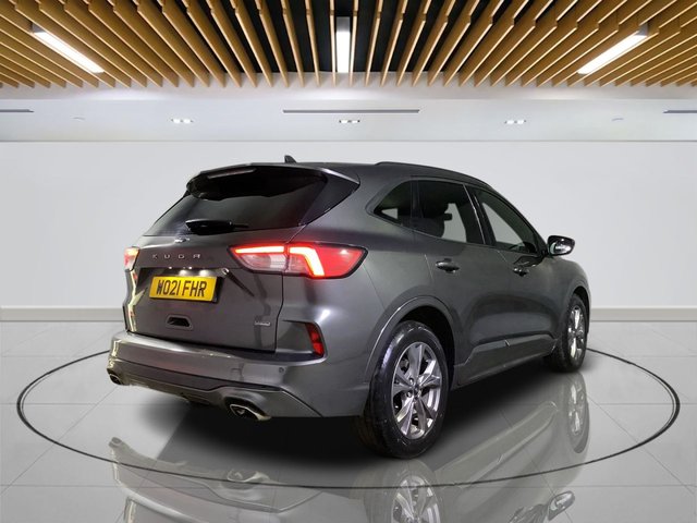 2021 Ford Kuga 2.5L St-Line 5dr - Photo 8