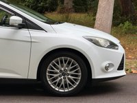 USED 2014 14 FORD FOCUS 1.6 TDCi Zetec Navigator Estate 5dr Diesel Manual Euro 5 (s/s) (115 ps) 
