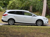 USED 2014 14 FORD FOCUS 1.6 TDCi Zetec Navigator Estate 5dr Diesel Manual Euro 5 (s/s) (115 ps) 