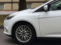 USED 2014 14 FORD FOCUS 1.6 TDCi Zetec Navigator Estate 5dr Diesel Manual Euro 5 (s/s) (115 ps) 