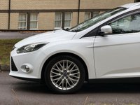 USED 2014 14 FORD FOCUS 1.6 TDCi Zetec Navigator Estate 5dr Diesel Manual Euro 5 (s/s) (115 ps) 