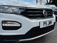 USED 2020 69 VOLKSWAGEN T-ROC 1.5 TSI GPF EVO SE SUV 5dr Petrol DSG auto 150 bhp 