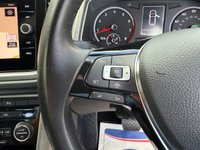 USED 2020 69 VOLKSWAGEN T-ROC 1.5 TSI GPF EVO SE SUV 5dr Petrol DSG auto 150 bhp 