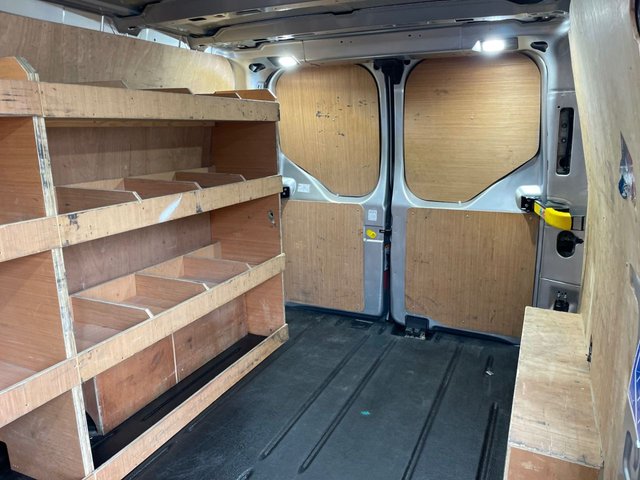 2021 Ford Transit Custom 2L Limited 5dr - Photo 7