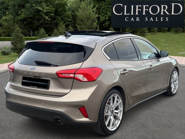 2018 Ford Focus 1.5L Titanium X 5dr - Photo 8