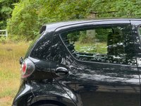 USED 2010 60 TOYOTA AYGO 1.0 VVT-i Black Hatchback 5dr Petrol MultiMode Euro 4 (AC) (67 bhp) 