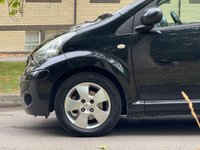 USED 2010 60 TOYOTA AYGO 1.0 VVT-i Black Hatchback 5dr Petrol MultiMode Euro 4 (AC) (67 bhp) 