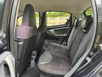 USED 2010 60 TOYOTA AYGO 1.0 VVT-i Black Hatchback 5dr Petrol MultiMode Euro 4 (AC) (67 bhp) 