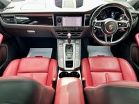 USED 2018 68 PORSCHE MACAN 2.0T SUV 5dr Petrol PDK 4WD Euro 6 (s/s) (245 ps) 