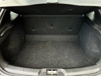 USED 2014 64 VOLVO V40 CROSS COUNTRY 1.6 T4 Lux Nav Hatchback 5dr Petrol Powershift Euro 5 (s/s) (180 ps) 