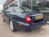 USED 2009 09 JAGUAR XJ 2.7 TDVi Sovereign Saloon 4dr Diesel Automatic (209 g/km, 204 bhp) 