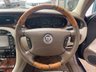 USED 2009 09 JAGUAR XJ 2.7 TDVi Sovereign Saloon 4dr Diesel Automatic (209 g/km, 204 bhp) 
