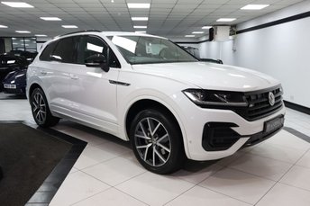 2018 VOLKSWAGEN TOUAREG