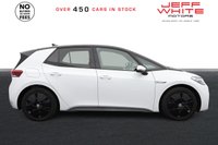 USED 2022 72 VOLKSWAGEN ID.3 Pro Performance 58kWh Life 5dr  Auto (SAT NAV) 