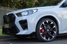 USED 2024 24 BMW X2 2.0 M35i SUV 5dr Petrol Auto xDrive Euro 6 (s/s) (300 ps) A SUPERB LOOKING BMW X2 M35i IN CRAYON GREY WITH 21 INCH ALLOYS AND GLOSS BLACK EXTERIOR DETAILING