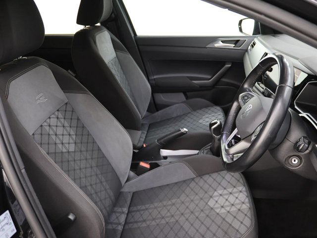 2022 Volkswagen Polo 1L R-Line 5dr - Photo 12