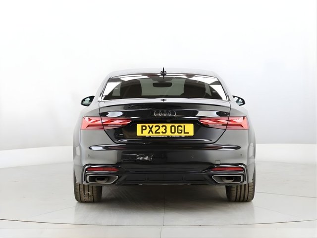 2023 Audi A5 2L Black Edition 2dr - Photo 7
