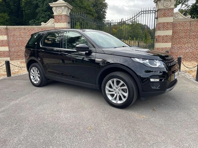 View our LAND ROVER DISCOVERY SPORT
