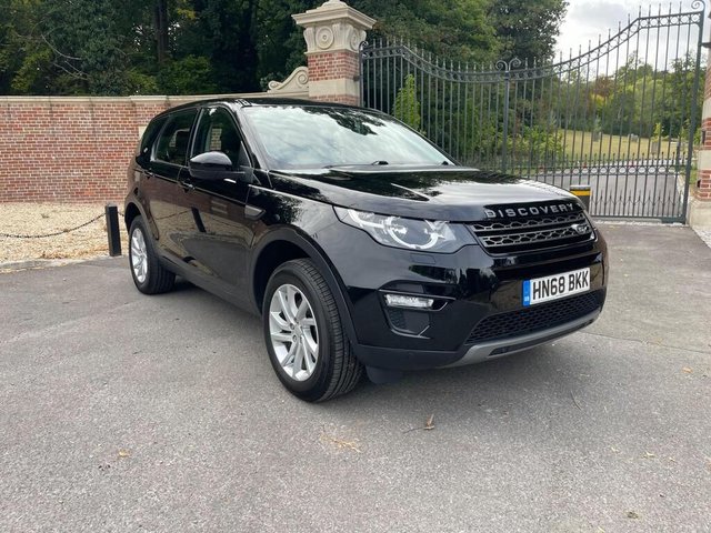 2018 68 Land Rover Discovery Sport 2.0 TD4 SE Tech SUV 5dr Diesel Manual 4WD Euro 6 (s/s) (180 ps)