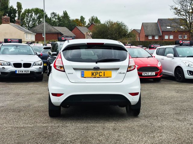 2017 FORD FIESTA - Photo 9