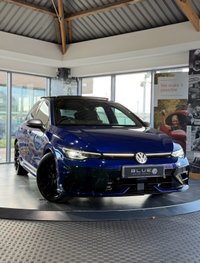 USED 2024 74 VOLKSWAGEN GOLF 2.0 TSI R Hatchback 5dr Petrol DSG 4Motion Euro 6 (s/s) (333 ps) Heated Seats, Ambient Lighting