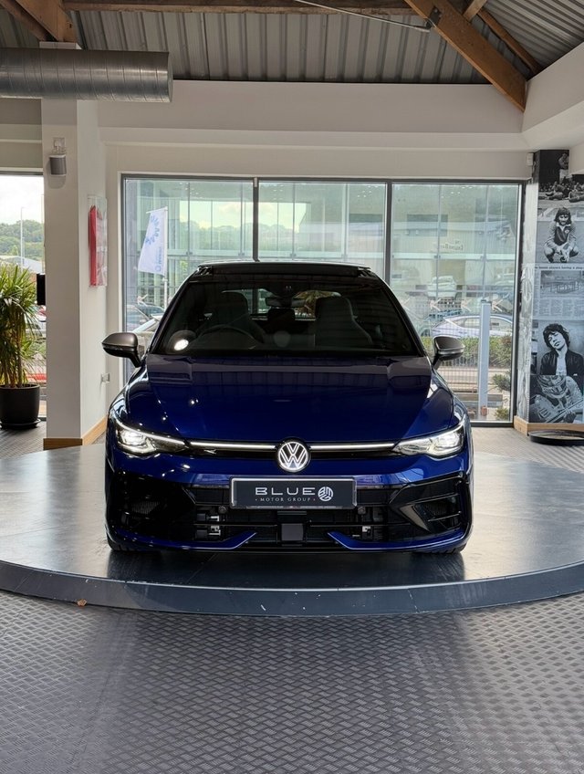 2024 VOLKSWAGEN GOLF (2024) - Photo 2