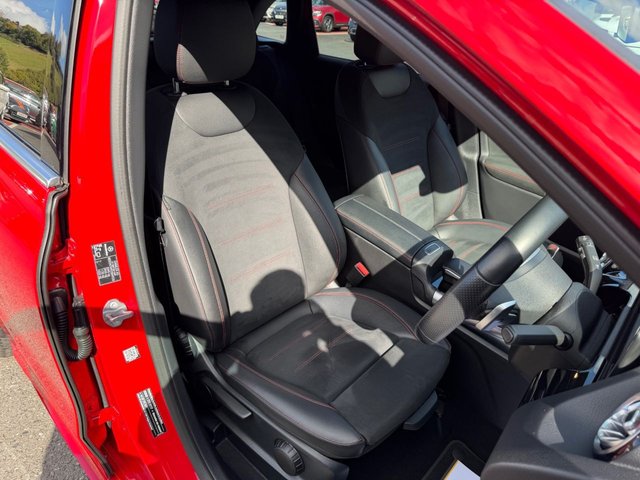 2020 Mercedes-Benz B-Class 2L Amg Line 5dr - Photo 11