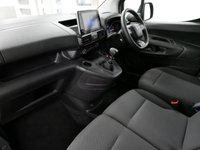 USED 2022 72 TOYOTA PROACE CITY 1.5 BLUEHDI 100 BHP L1 SWB ICON EDITION 6 DOOR 1 OWNER | AIR CON | 3 SEATS | ICON EDITION