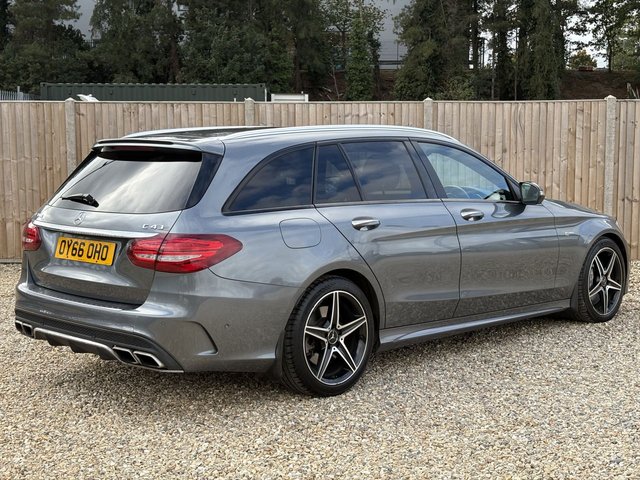 2016 Mercedes-Benz C-CLASS - Photo 5