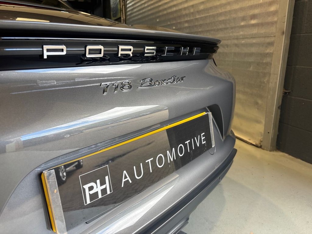 USED 2016 16 PORSCHE 718 BOXSTER 2.0T Convertible 2dr Petrol PDK Euro 6 (s/s) (300 ps) 1 OWNER|BOSE|SPORTS CHRONO