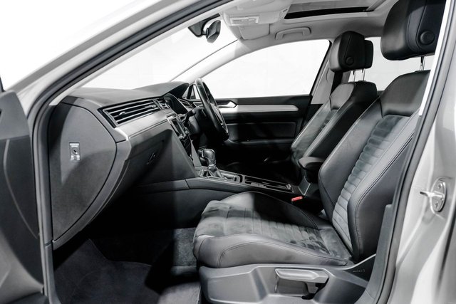 2017 Volkswagen Passat 2L Gt 4dr - Photo 12